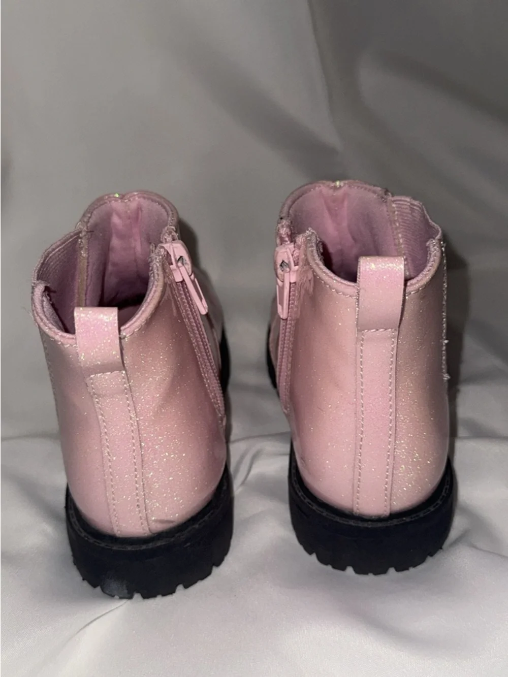 Minnie Mouse pink glittery toddler boots
